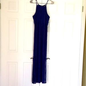 Lace long sleeveless dress